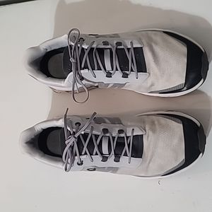 on men's cloud vista